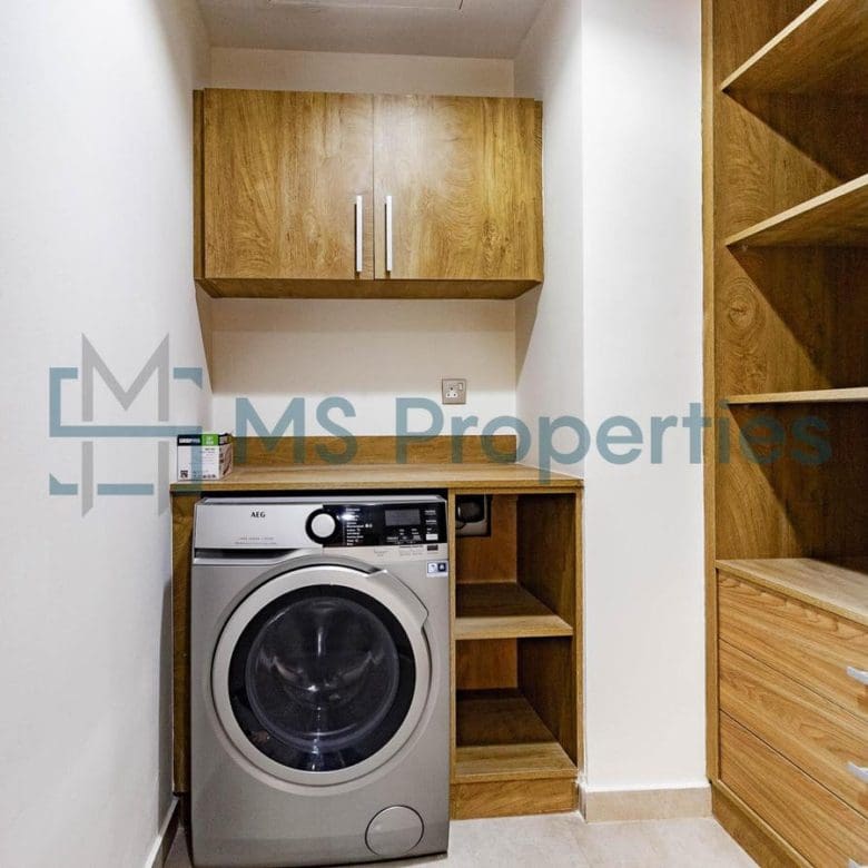 Clean | 1BHK with Balcony | +Bills+WiFi Included