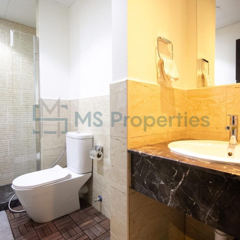 Sophisticated | Studio Apartment | +Bills Included