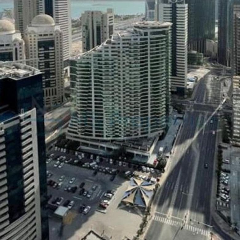 Stunning Deal 1BHK Flat | Outstanding City View
