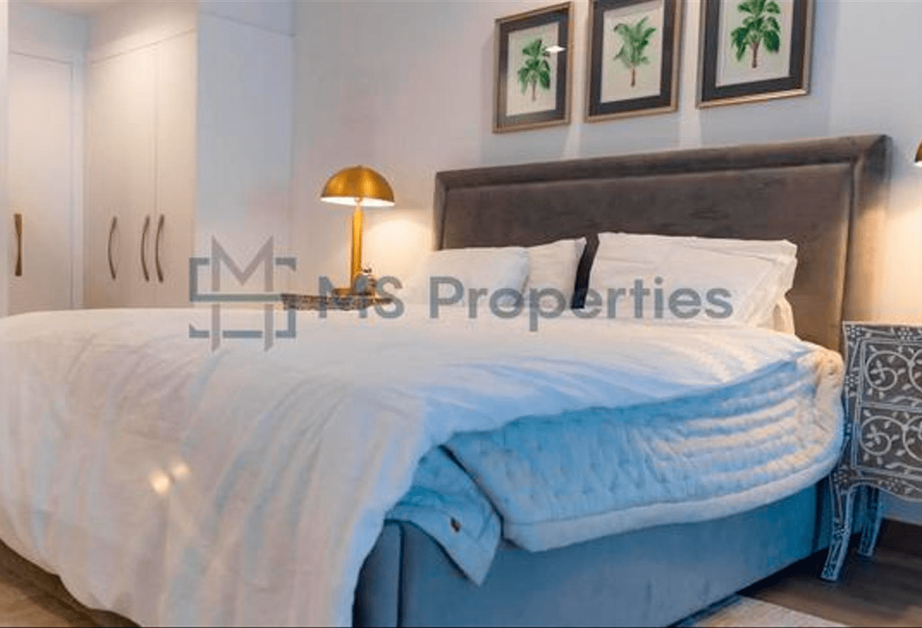 Luxurious 1BHK Townhouse with Balcony | For Sale