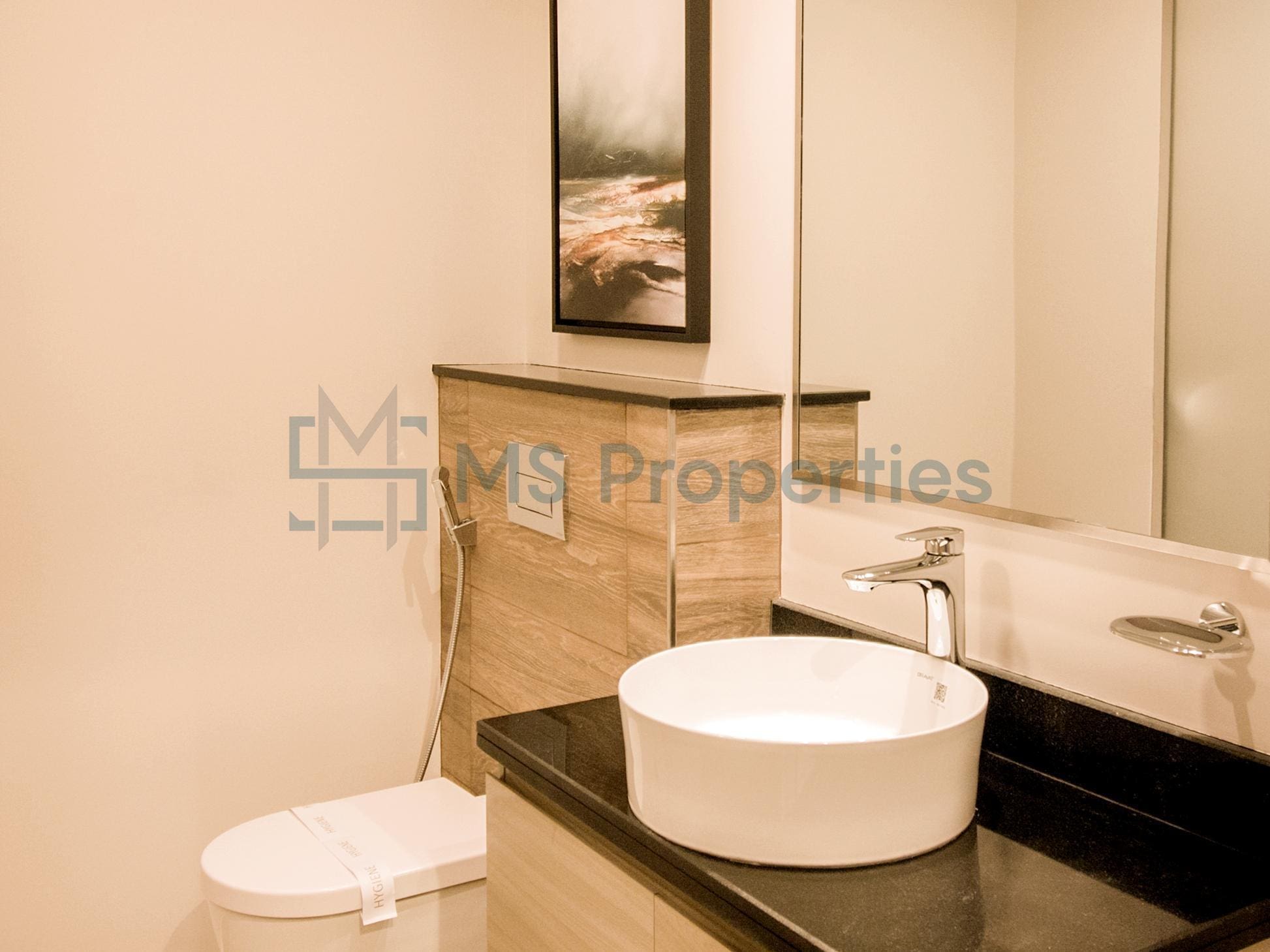 Gorgeous | 2BHK Apartment | Sea View Balcony