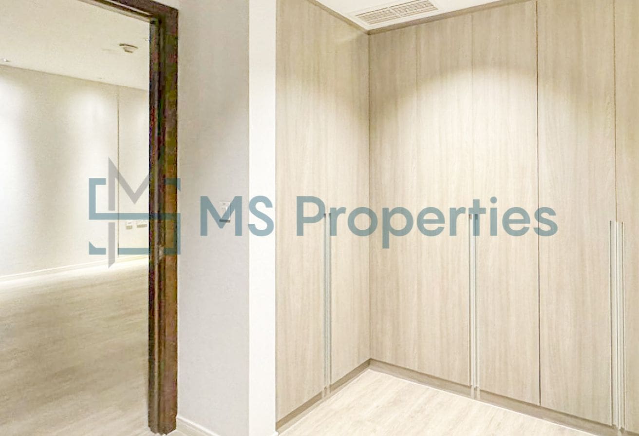 Amazing Deal | 1BHK Apartment | with Balcony