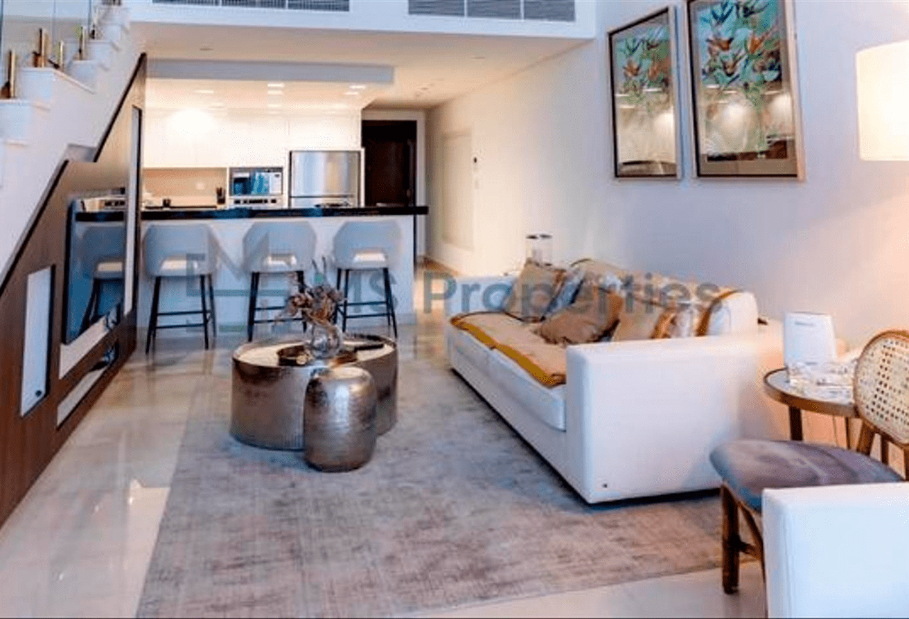 70ec7c00-a97a-4992-9a9c-cfcce70ee336 Luxurious 1BHK Townhouse with Balcony | For Sale