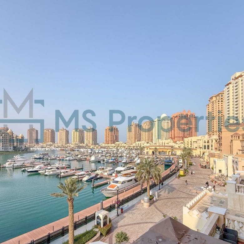 Charming | 2BHK Apartment | Marina View Balcony