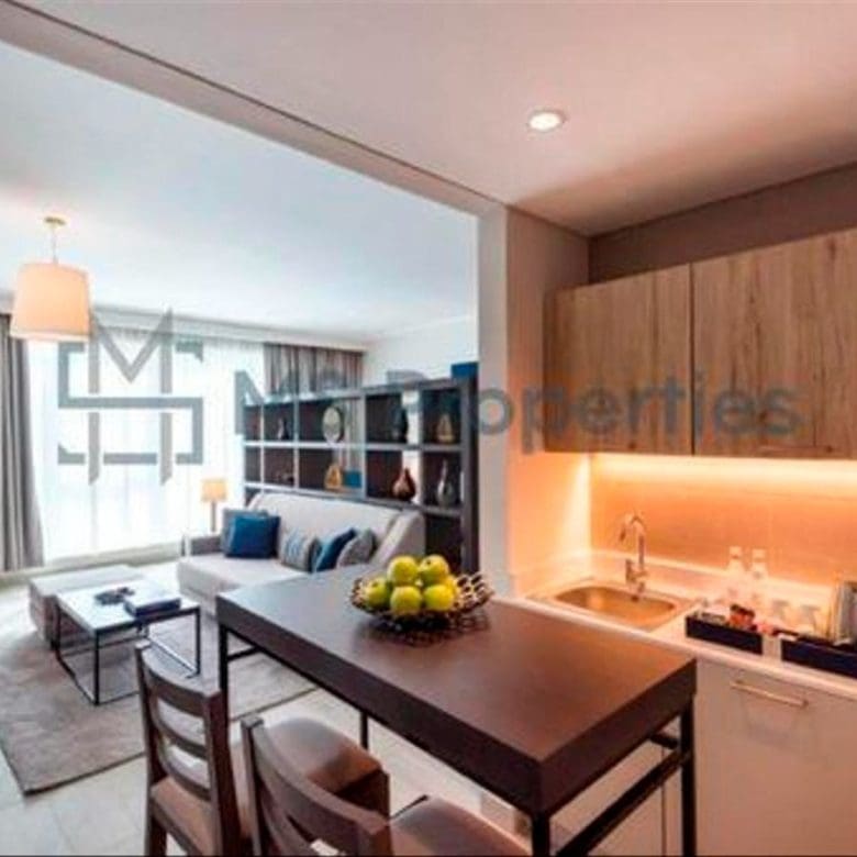 Dive into Luxury Studio Apartment in West Bay