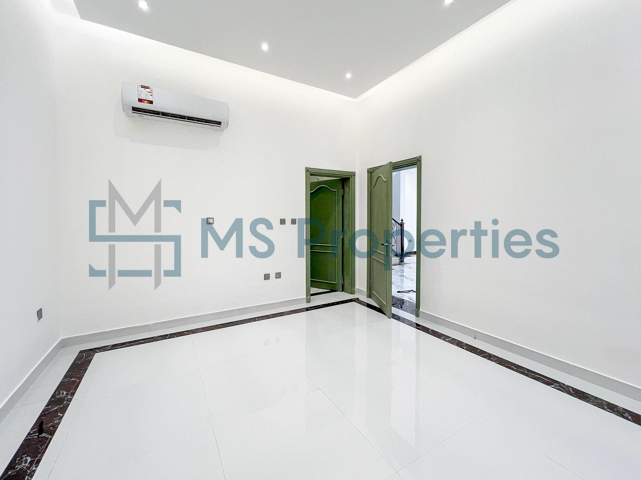 Gated 5BR + Maid Villa with Pool and Beach Access
