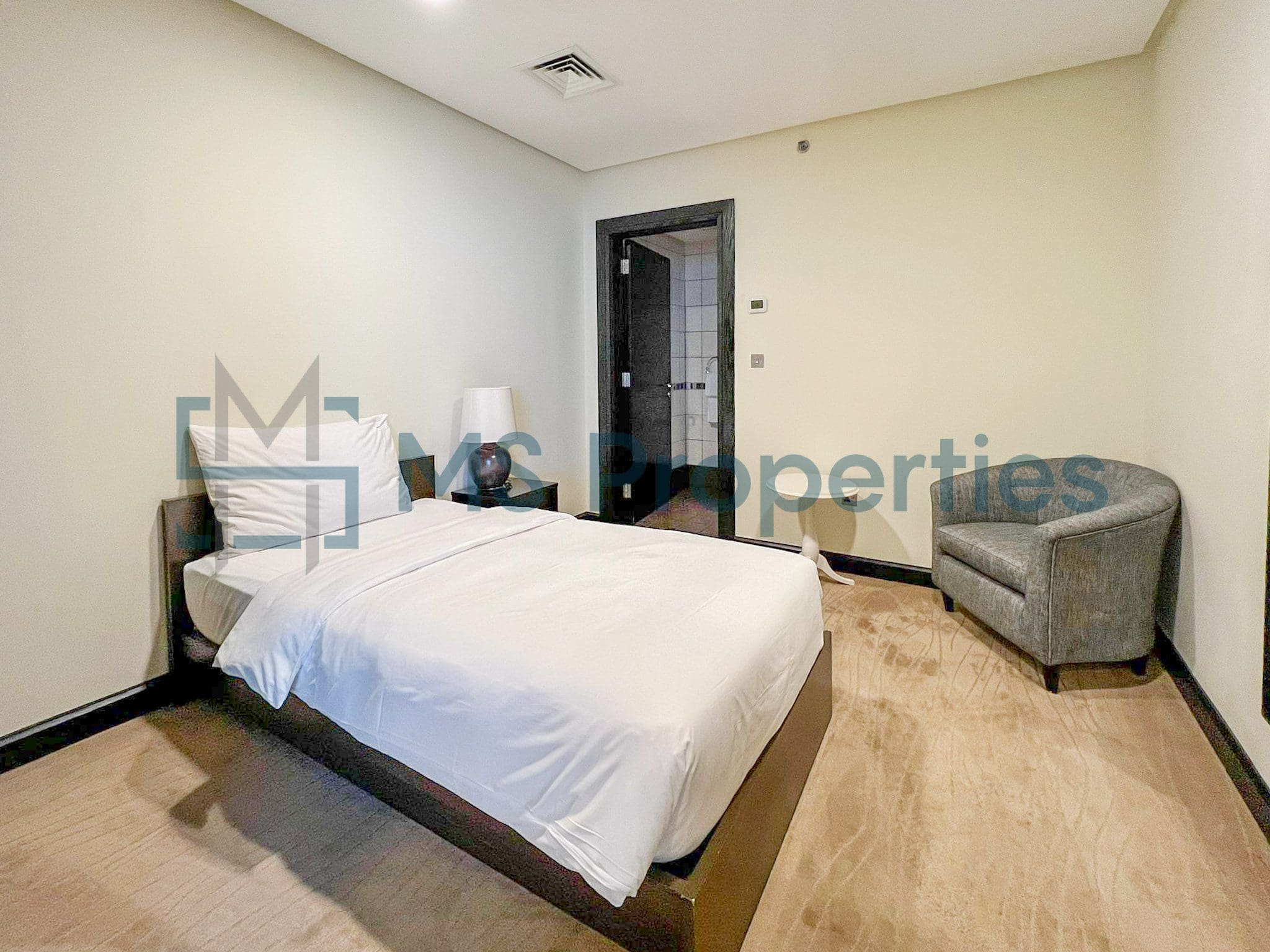 Stylishly Furnished 4BHK Flat + Bills Included