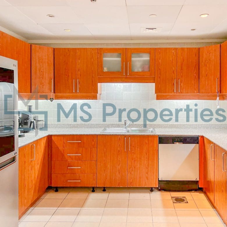 Stunning 2BHK Modified to 3BHK Flat in The Pearl