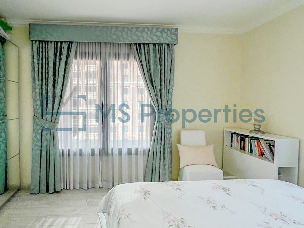 Stunning 2BHK Modified to 3BHK Flat in The Pearl