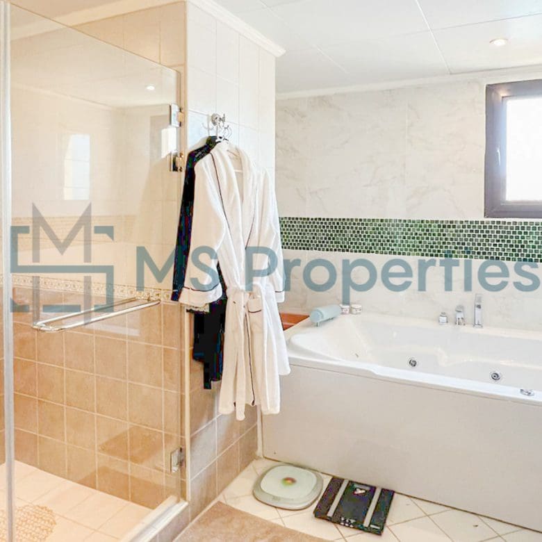 Stunning 2BHK Modified to 3BHK Flat in The Pearl