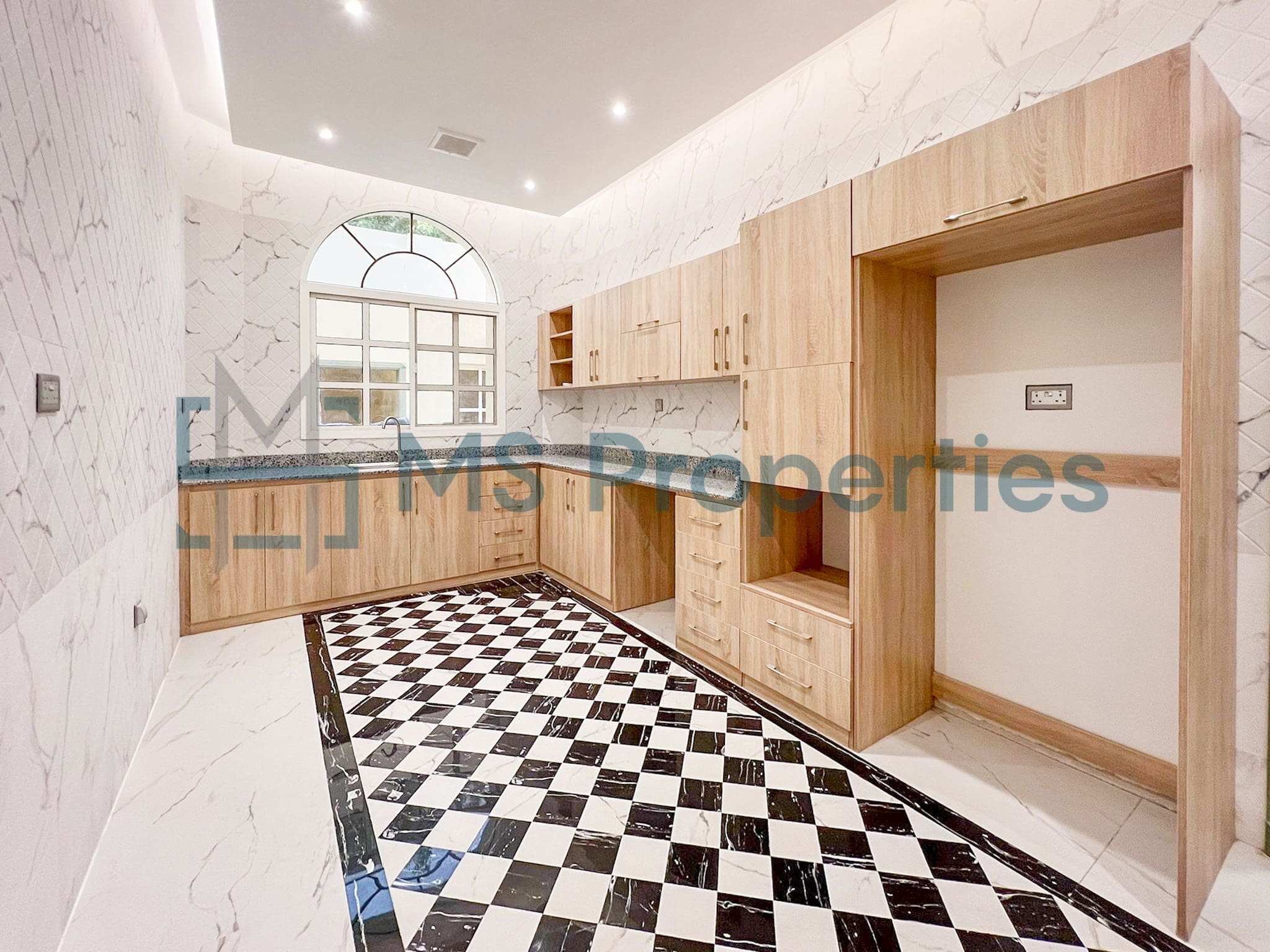 Gated 5BR + Maid Villa with Pool and Beach Access