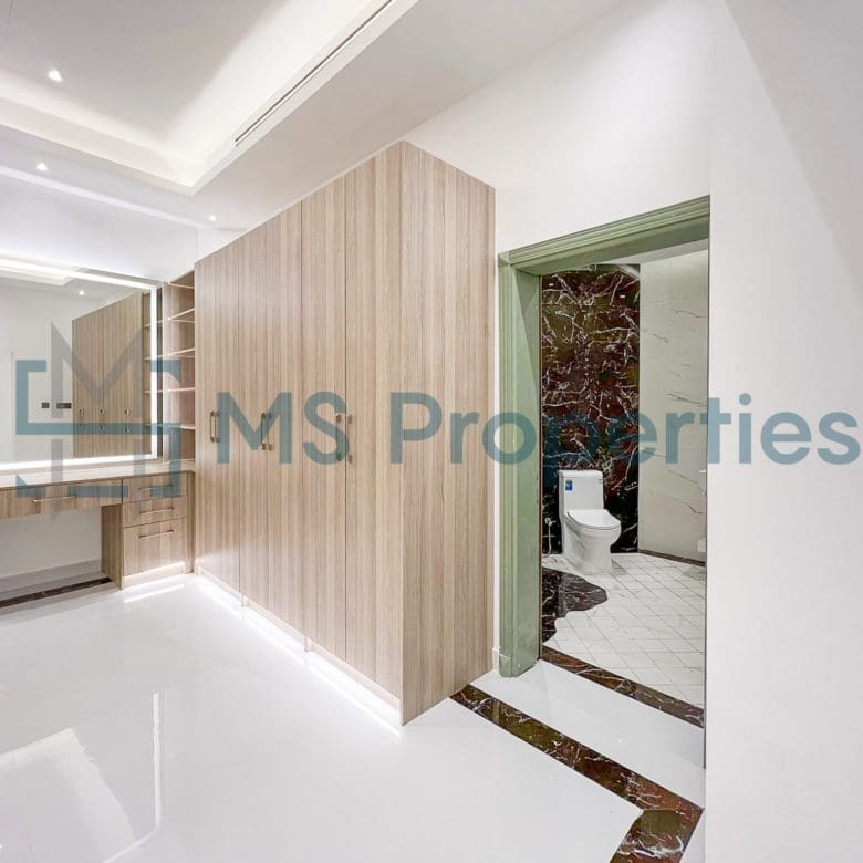 Gated 5BR + Maid Villa with Pool and Beach Access