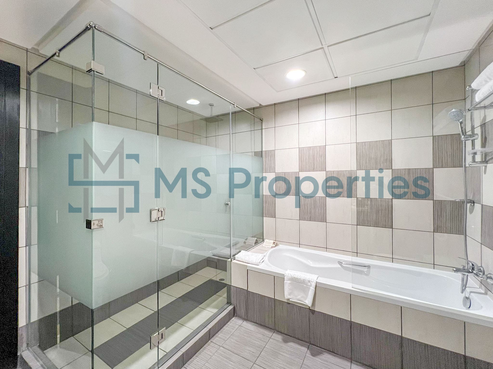 Furnished 2Bedroom Flat | Bills +WiFi Included