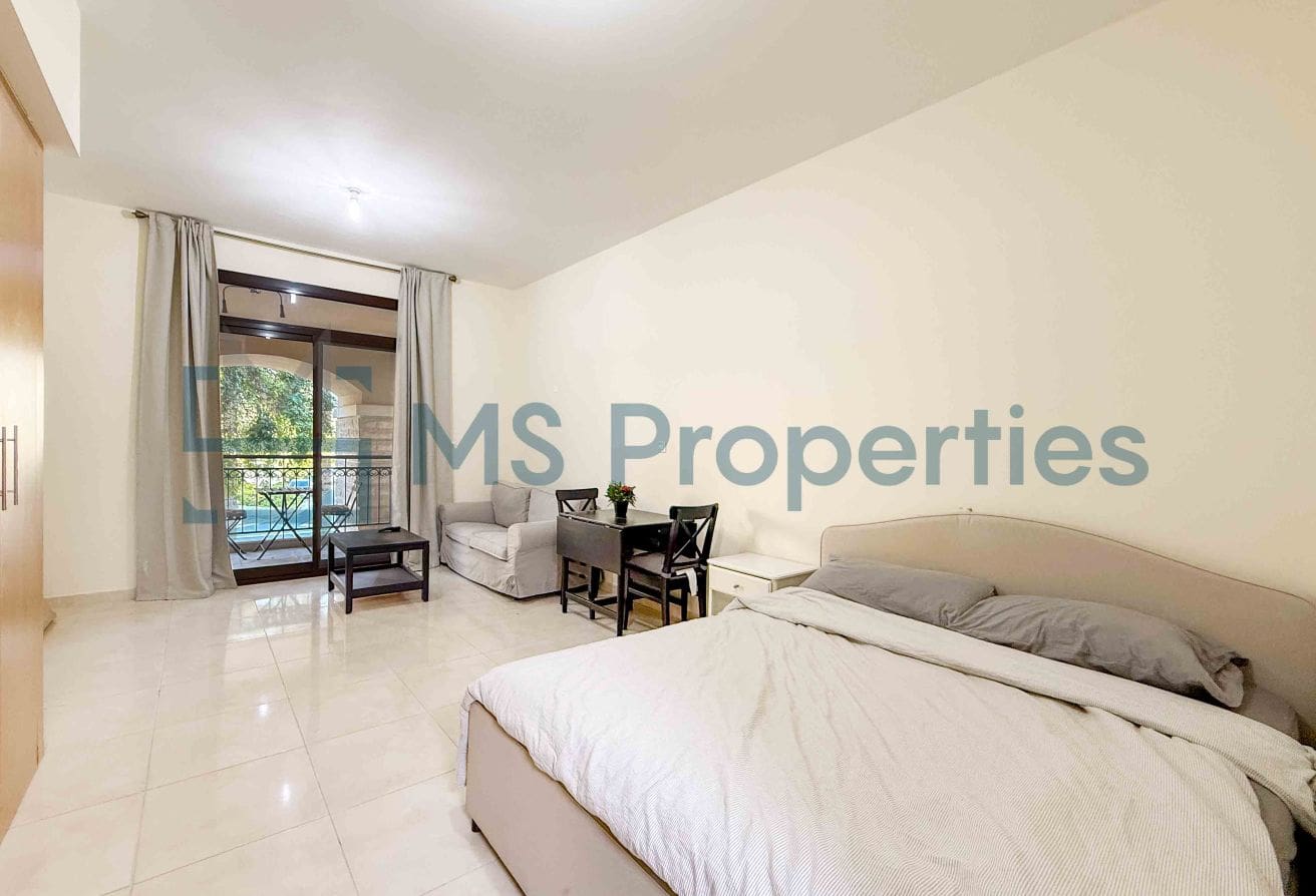 Amazing | Studio Apartment with Balcony | Bills Included