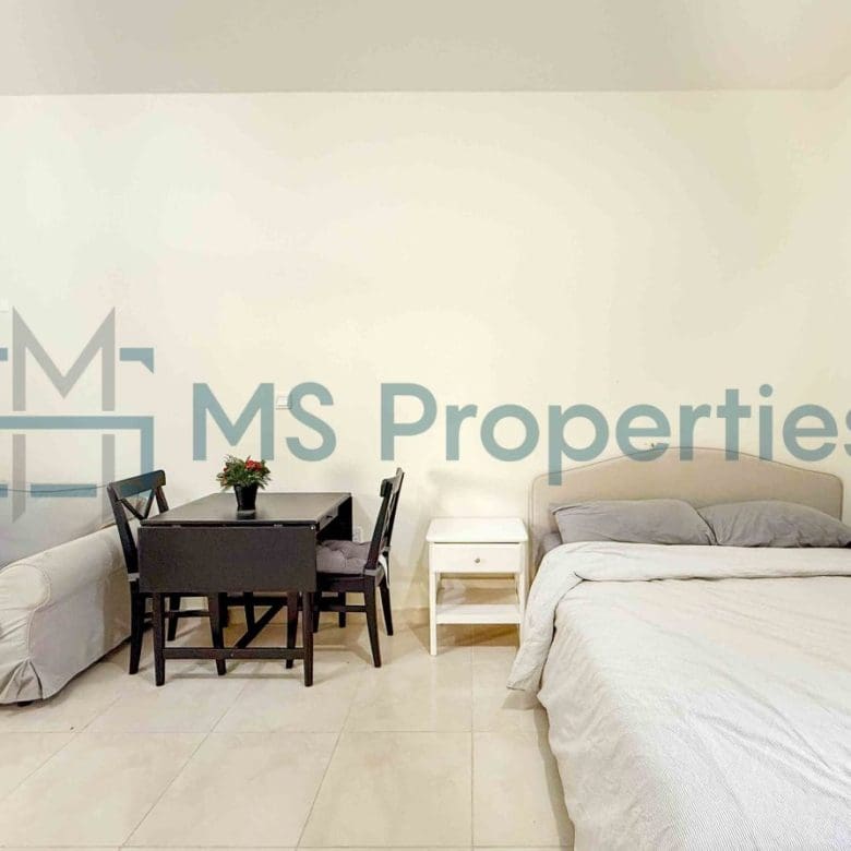 Amazing | Studio Apartment with Balcony | Bills Included