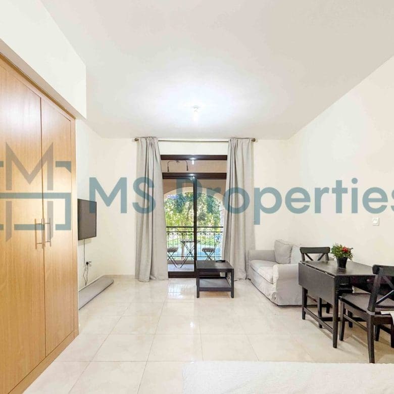 Amazing | Studio Apartment with Balcony | Bills Included