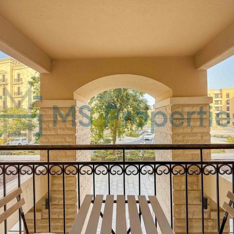 Amazing | Studio Apartment with Balcony | Bills Included
