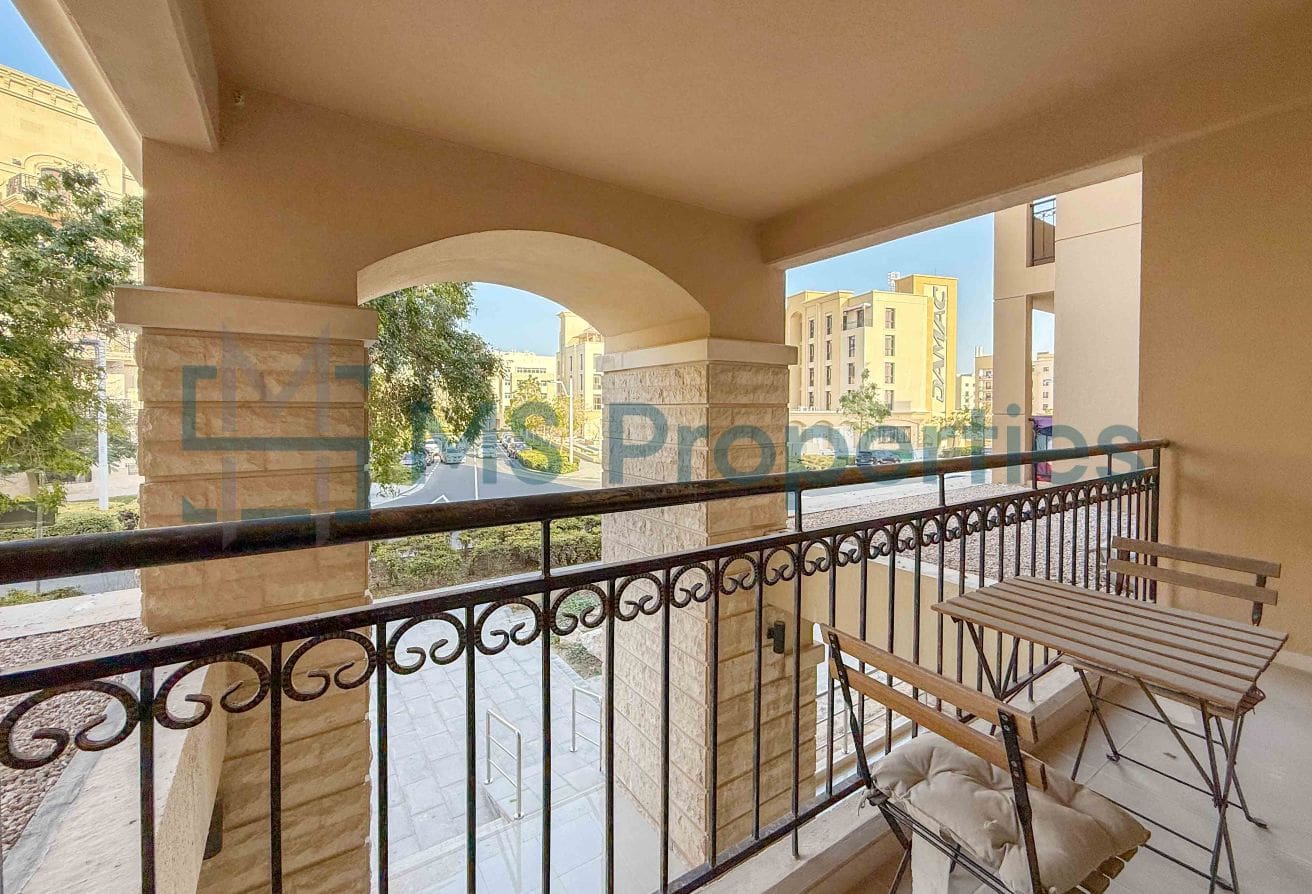 Amazing | Studio Apartment with Balcony | Bills Included