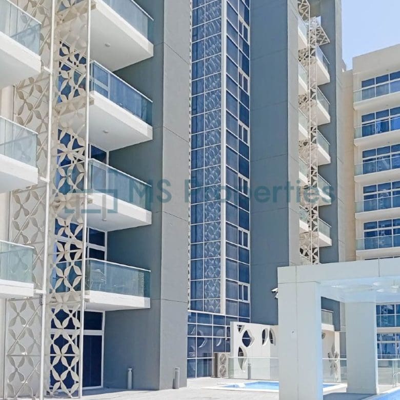 Amazing | 1BHK Apartment | Spacious Balcony