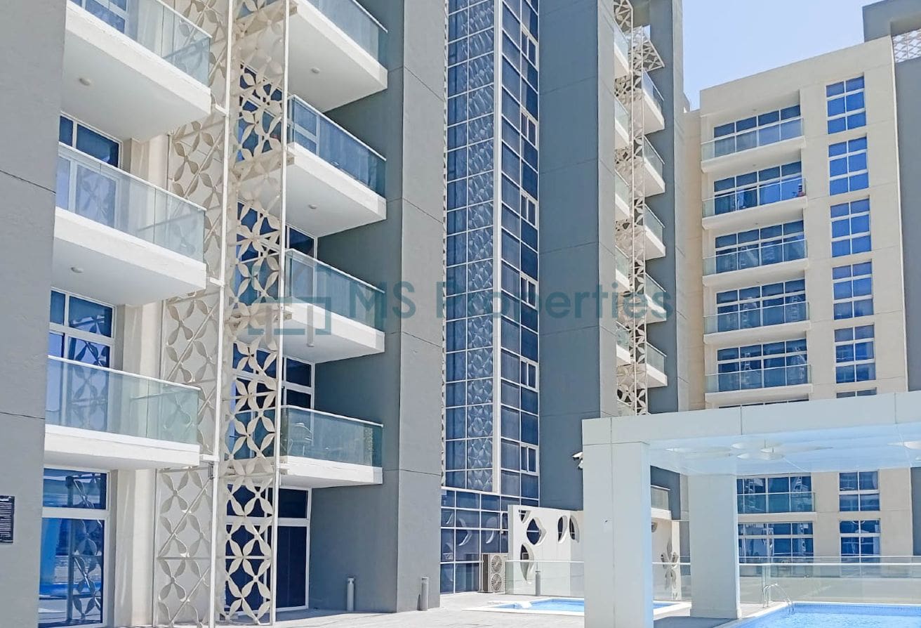 Amazing | 1BHK Apartment | Spacious Balcony