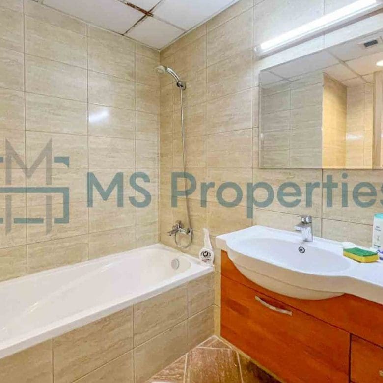 Charming | Studio Apartment | with Balcony
