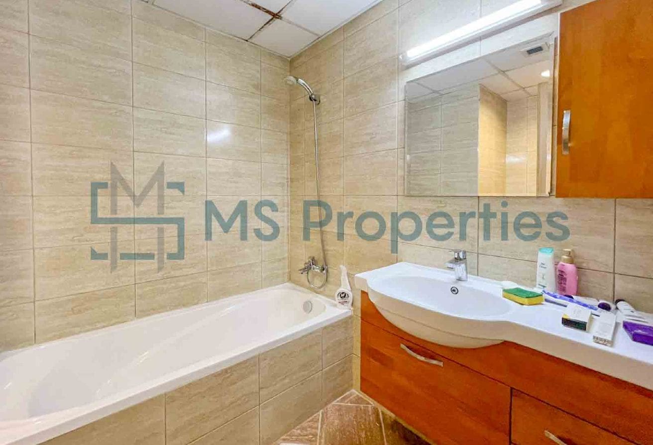 Charming | Studio Apartment | with Balcony