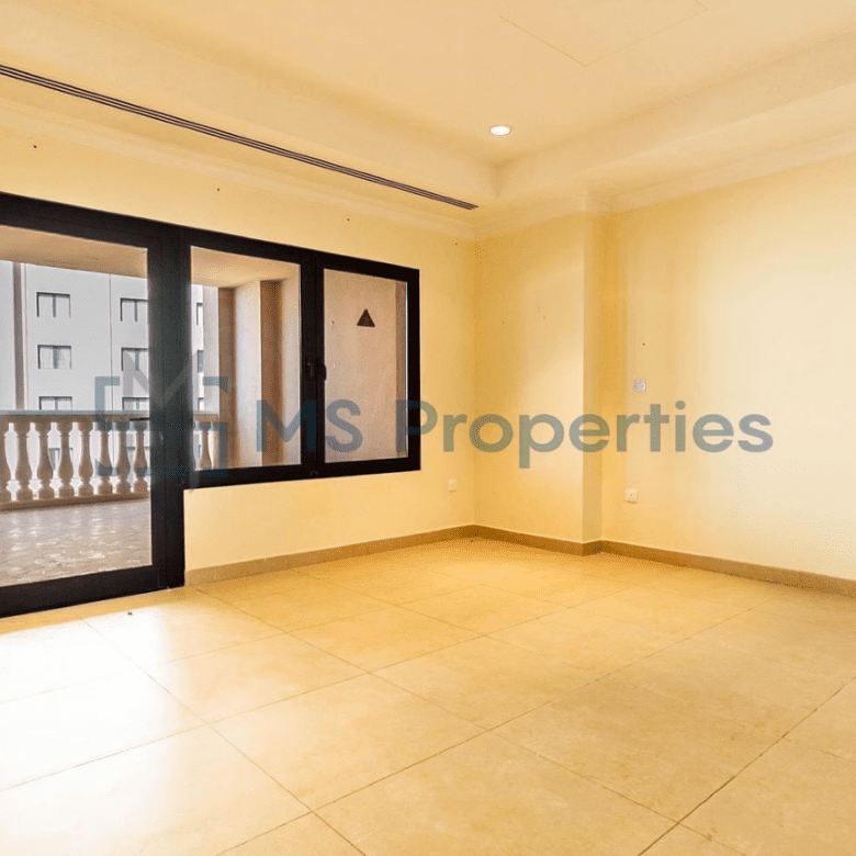 Spacious and Homy 1BHK+Office Flat in Prime Area