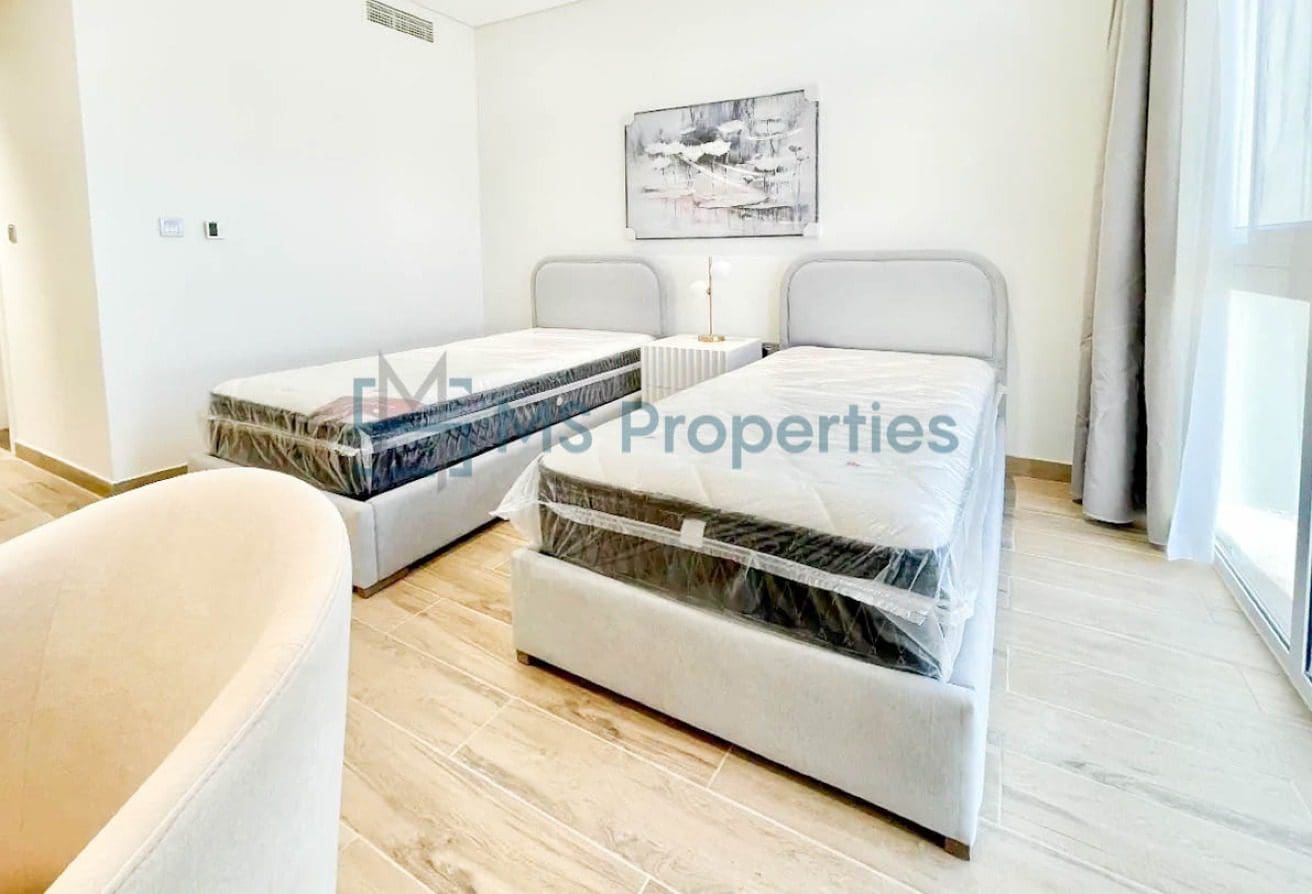 Amazing | 1BHK Apartment | Spacious Balcony