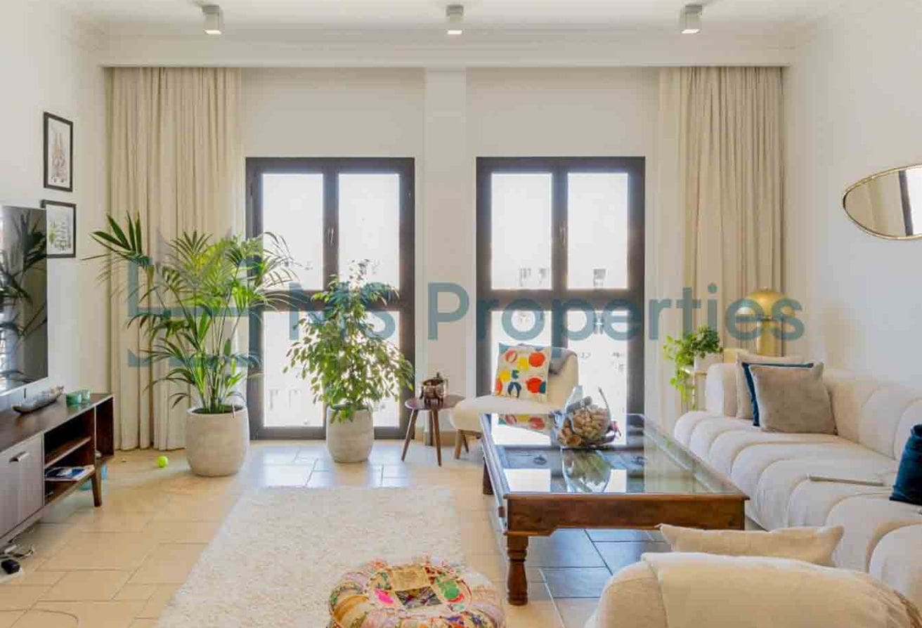 Classic Elegance: 5BHK Penthouse | with Balcony