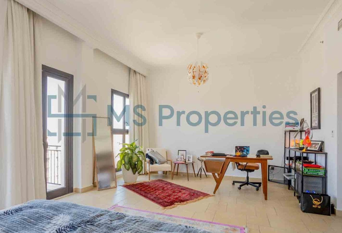 Classic Elegance: 5BHK Penthouse | with Balcony