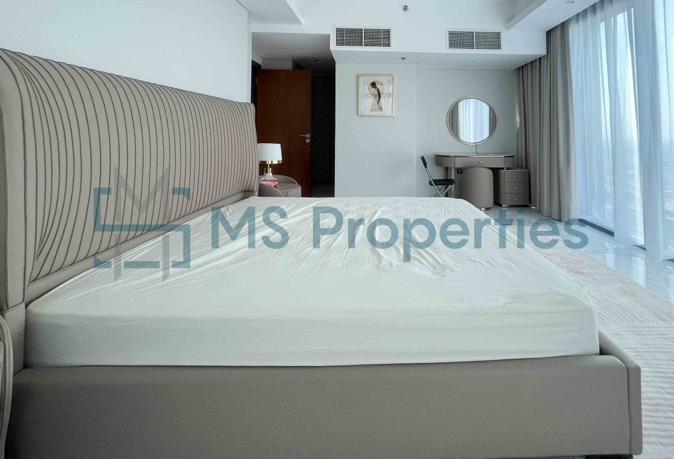 Cozy | 2BHK Apartment | with Balcony