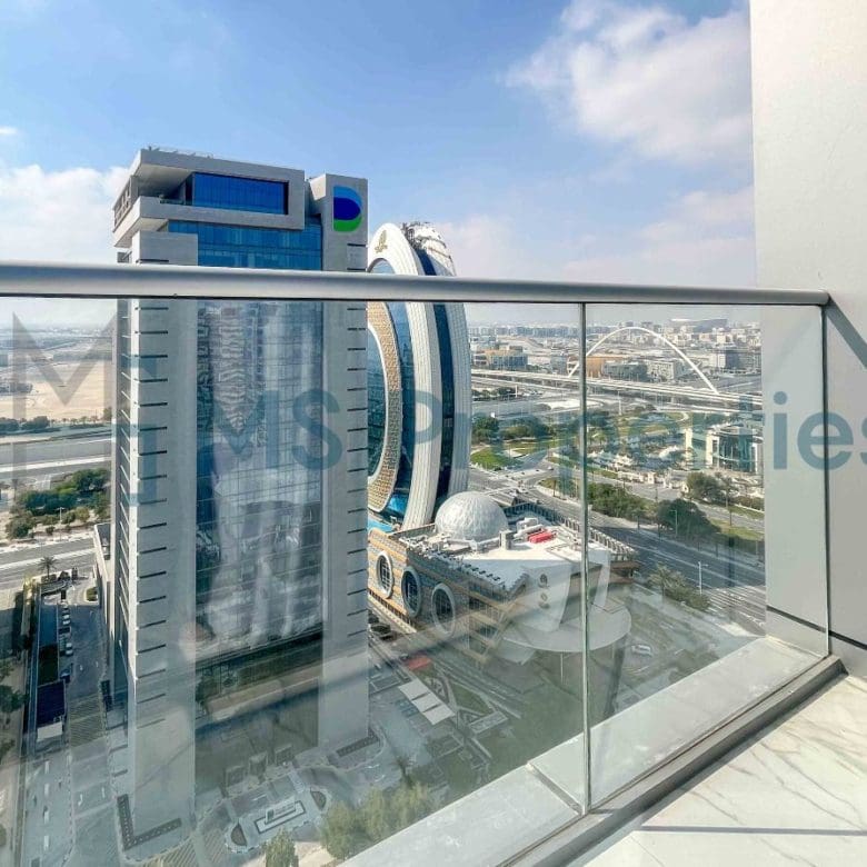 Cozy | 2BHK Apartment | with Balcony