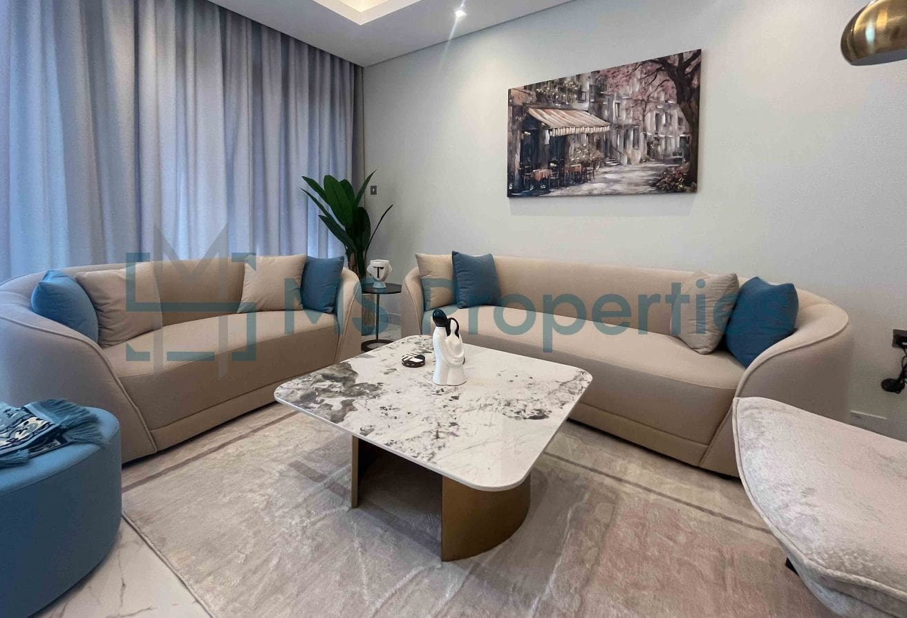 Cozy | 2BHK Apartment | with Balcony