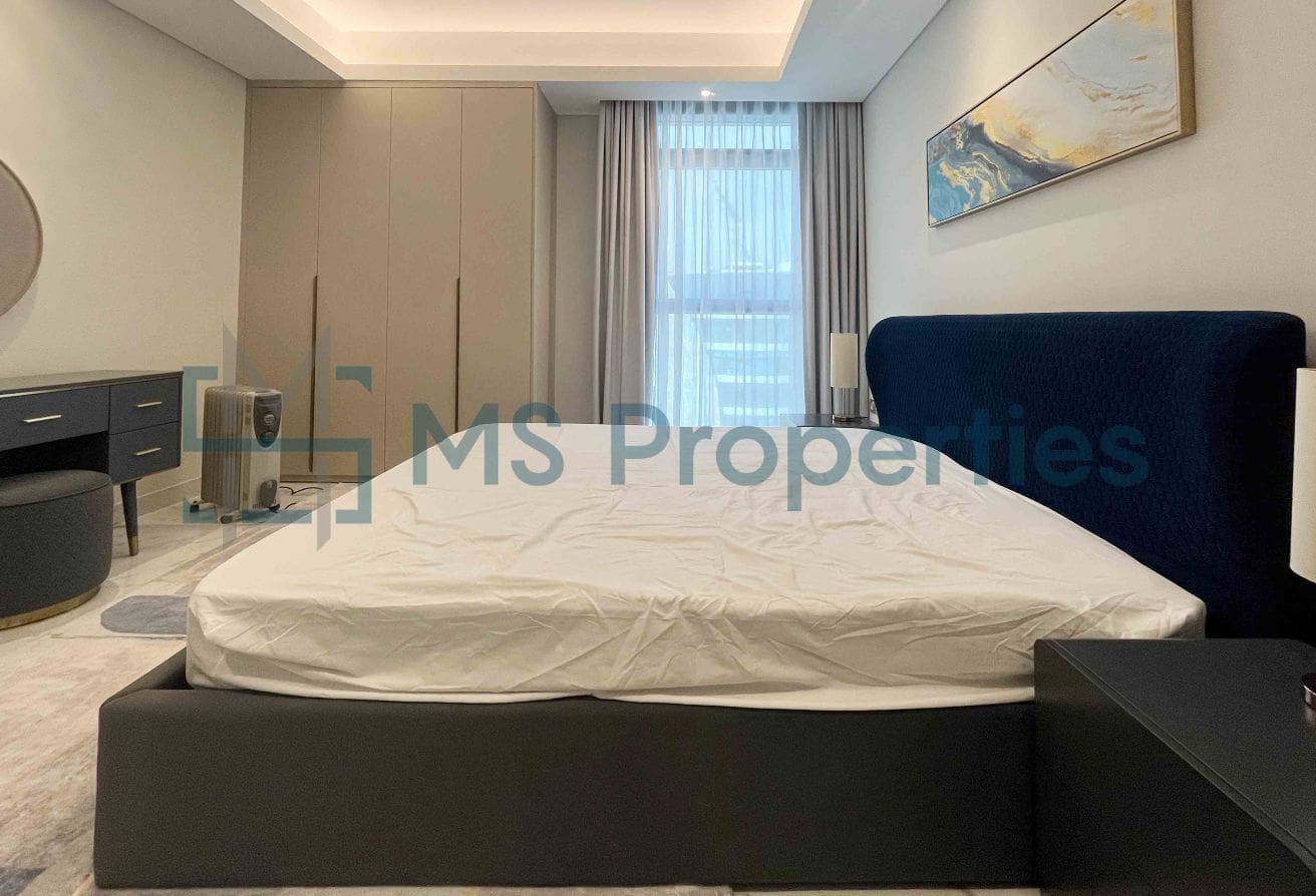 Cozy | 2BHK Apartment | with Balcony
