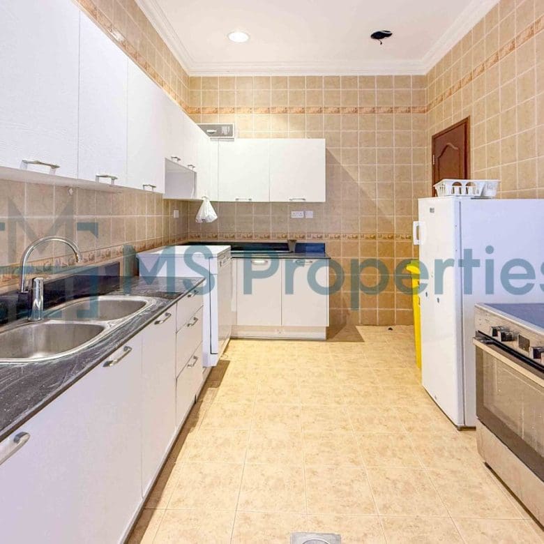 Sophisticated | 5BR Villa | View Balcony