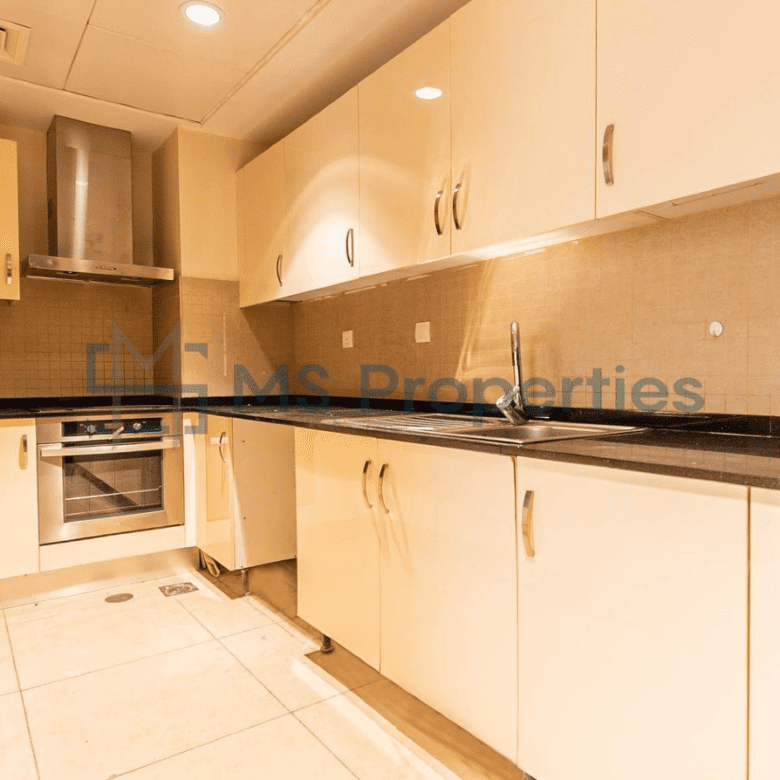 Spacious and Homy 1BHK+Office Flat in Prime Area