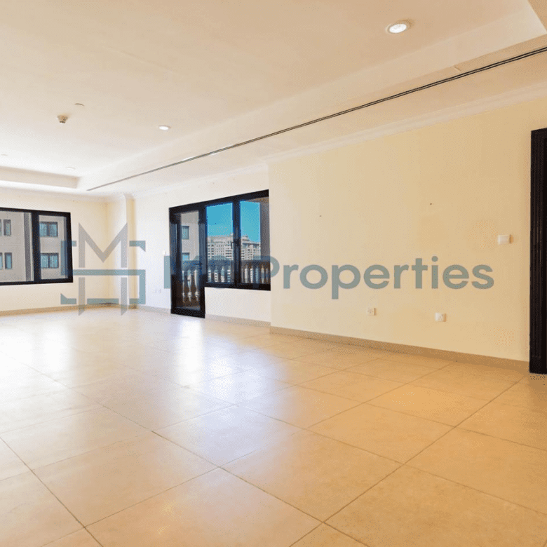 Spacious and Homy 1BHK+Office Flat in Prime Area