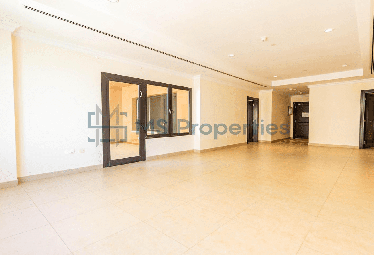 Spacious and Homy 1BHK+Office Flat in Prime Area