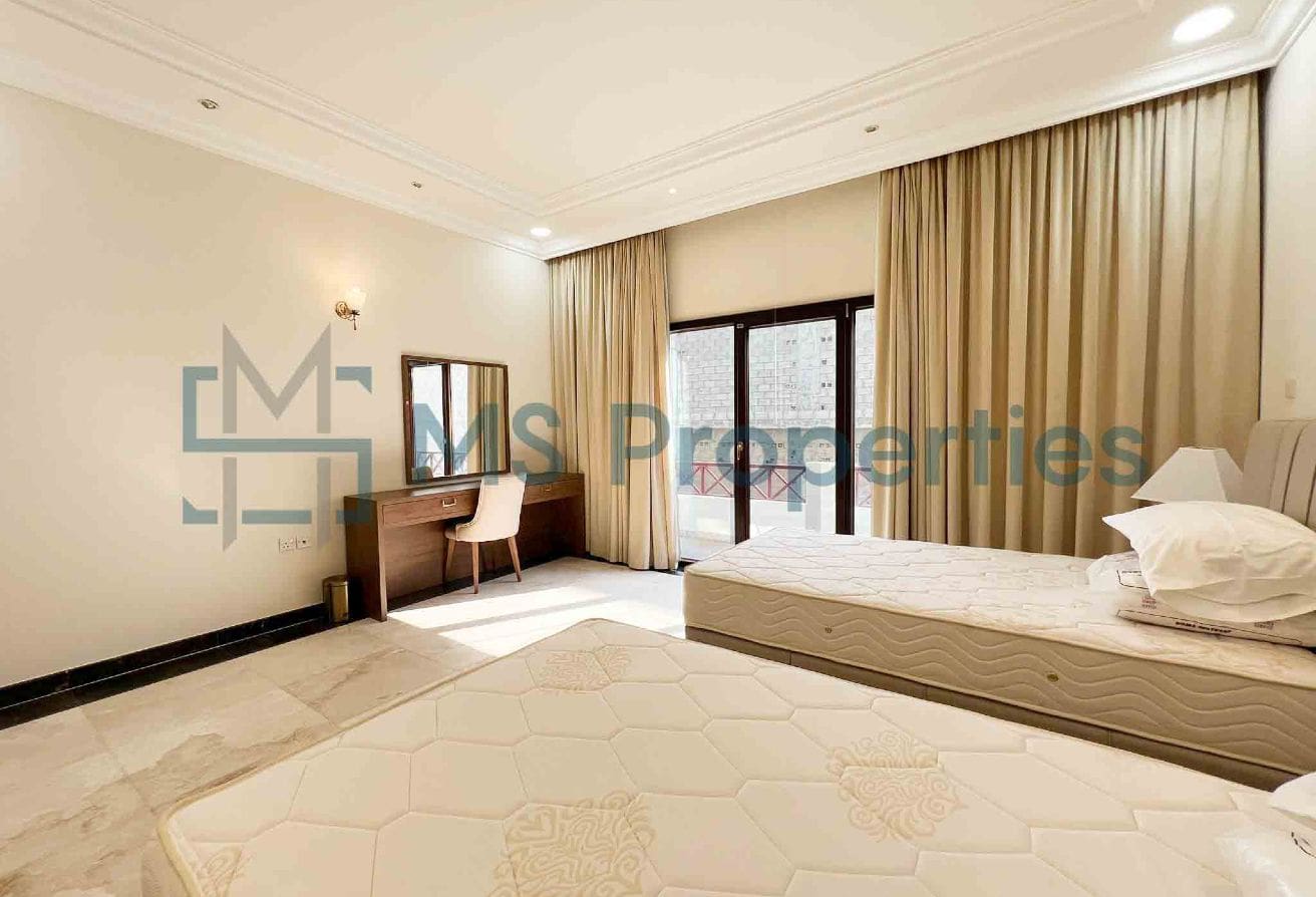Perfect Space | 5BR+Maids Villa | View Balcony