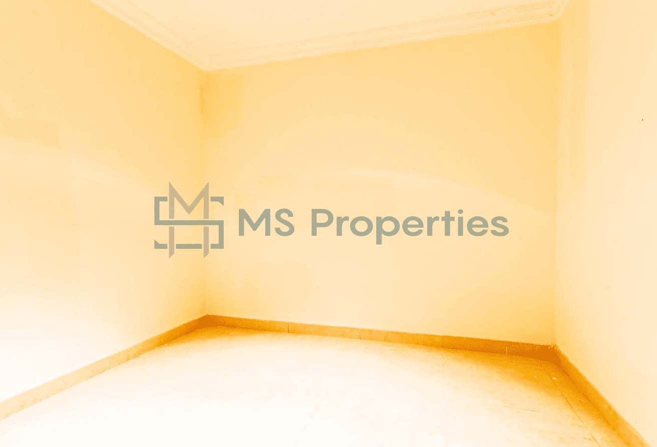 Spacious and Homy 1BHK+Office Flat in Prime Area