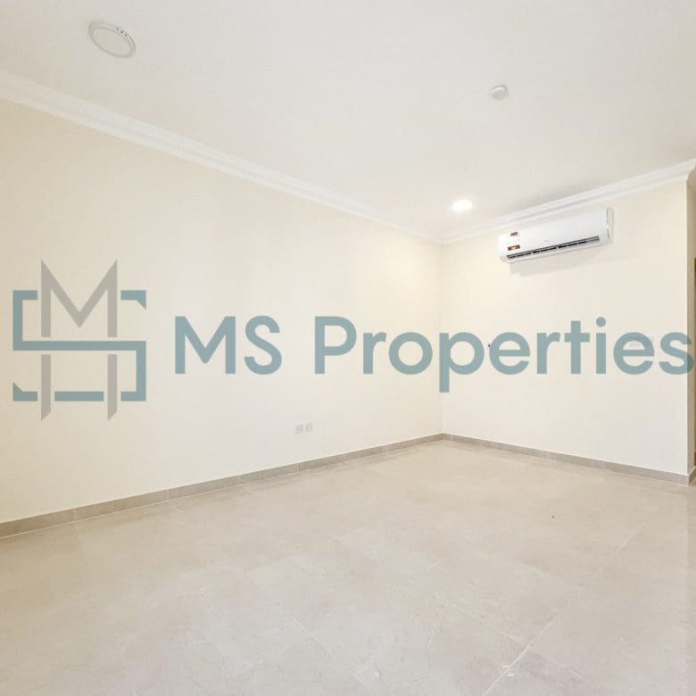 Spacious 6 Bedroom Compound Villa in Al Kheesa