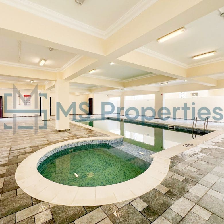 Spacious 6 Bedroom Compound Villa in Al Kheesa