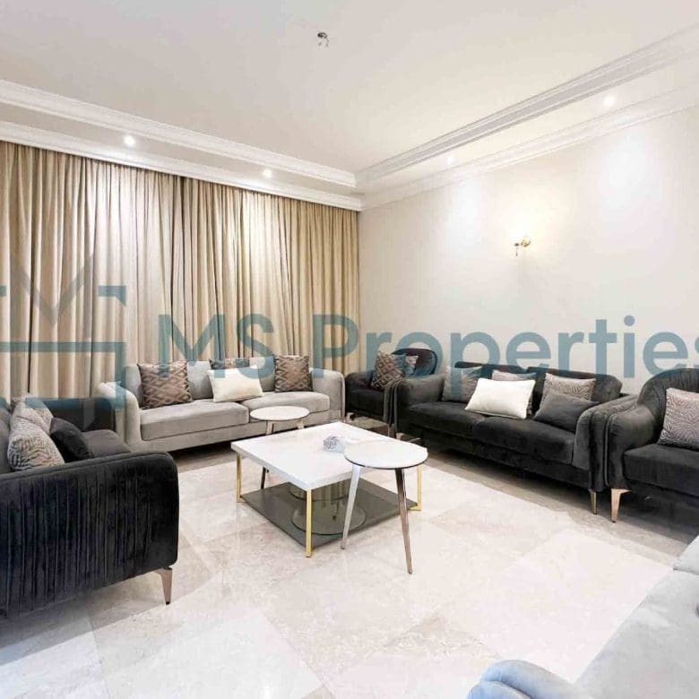 Perfect Space | 5BR+Maids Villa | View Balcony