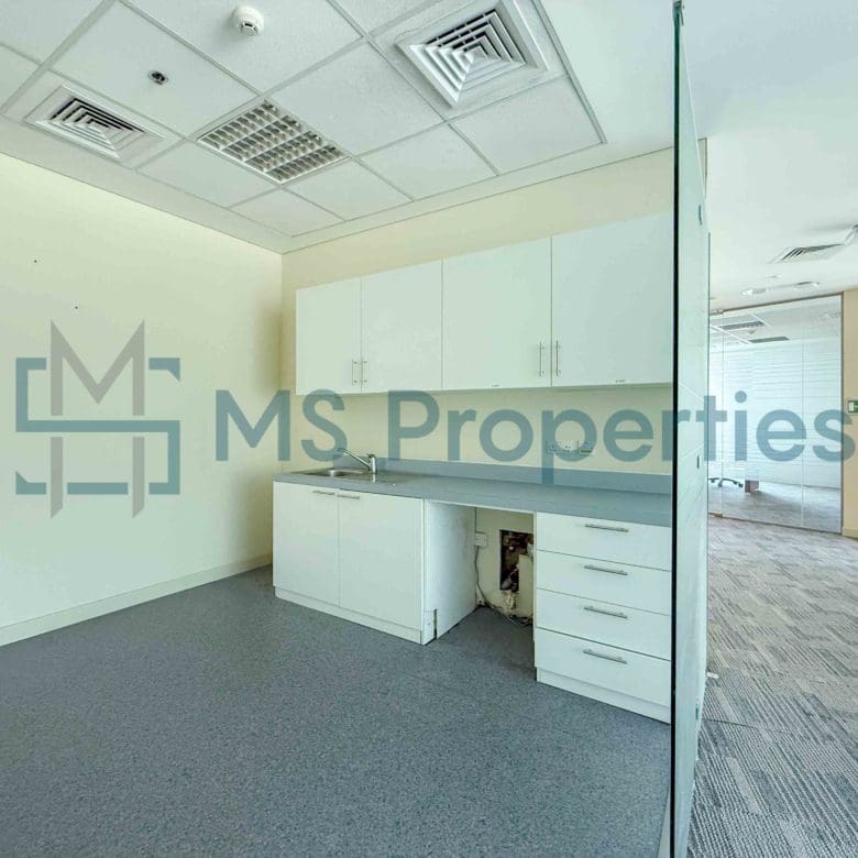 314SQM Semi-Fitted Office Space in West Bay area