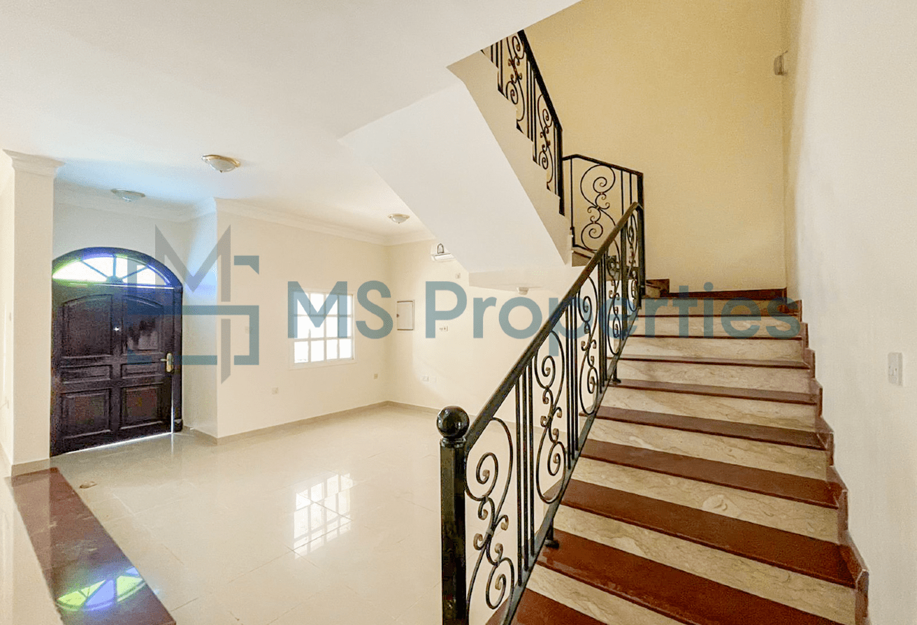 Spacious and Modern 5BR Villa For Rent in Duhail