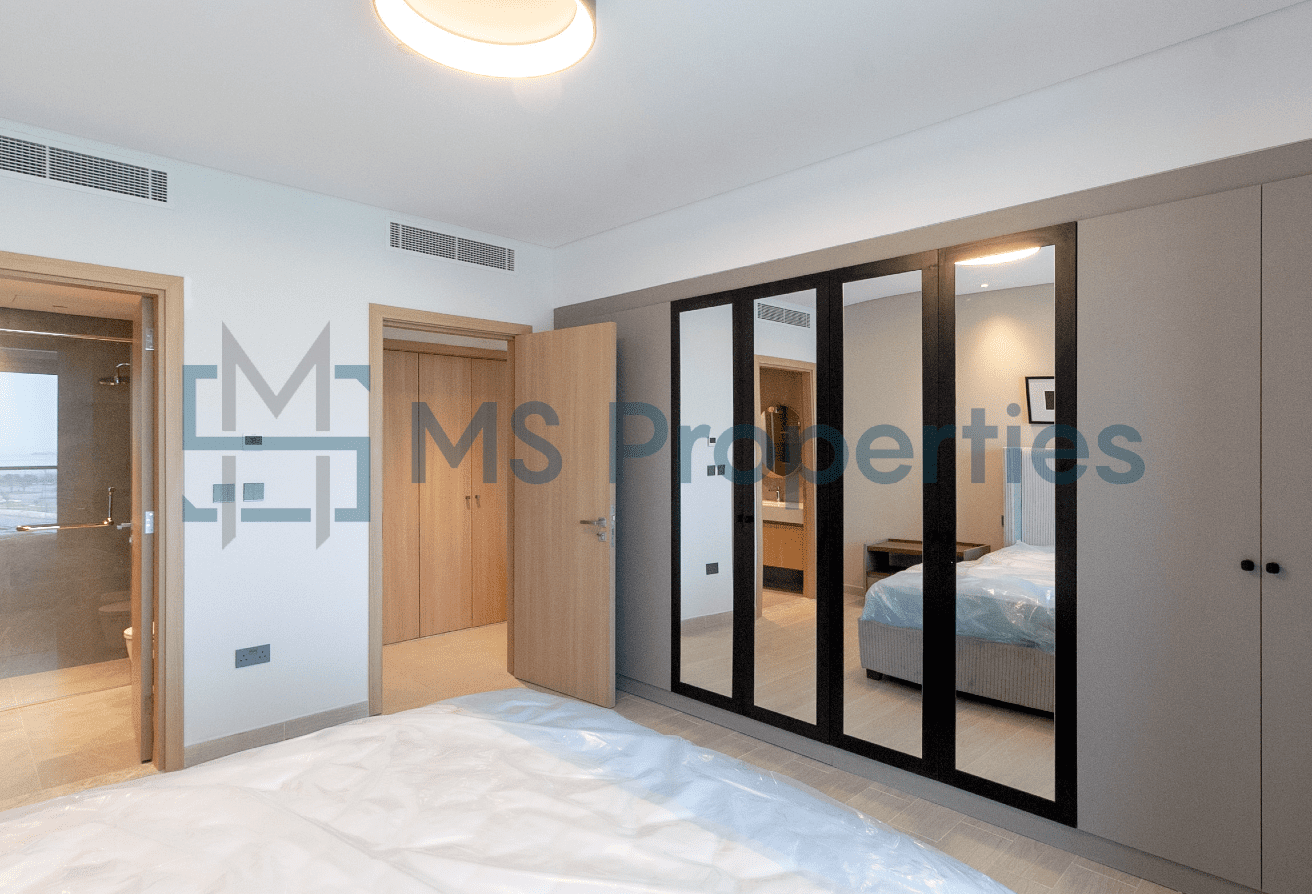 Amazing Investment in Lusail 1BHK with Sea View