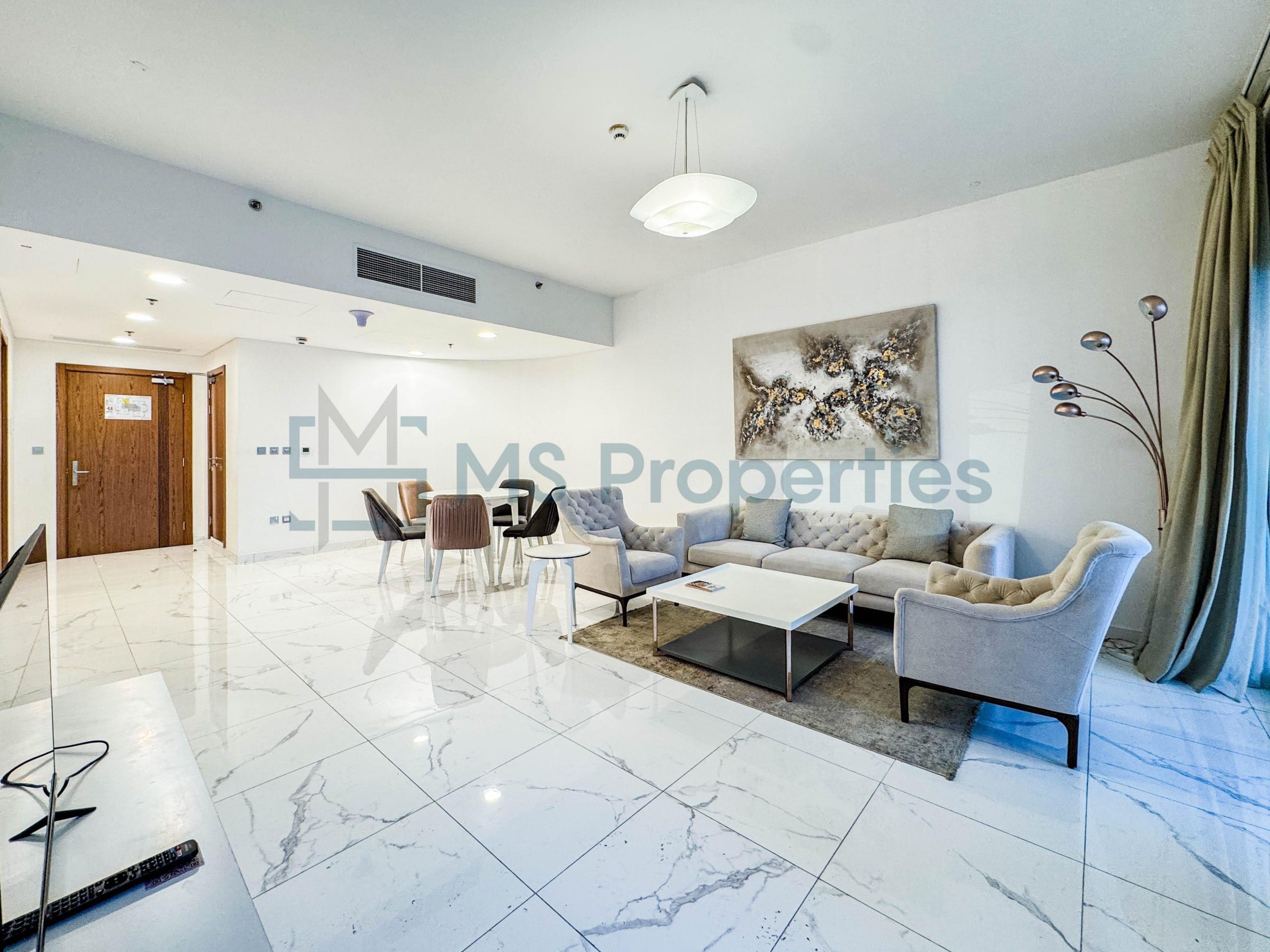 402c3a1a-2eb9-4d04-b932-f199ebbc32e6-d8c69784-4bbc-4f58-b821-8160fac6307a Elegant 1BHK Apartment with Stunning Balcony