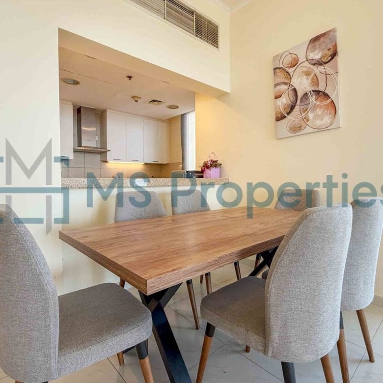 Bright | 2BHK Apartment | Beach Access