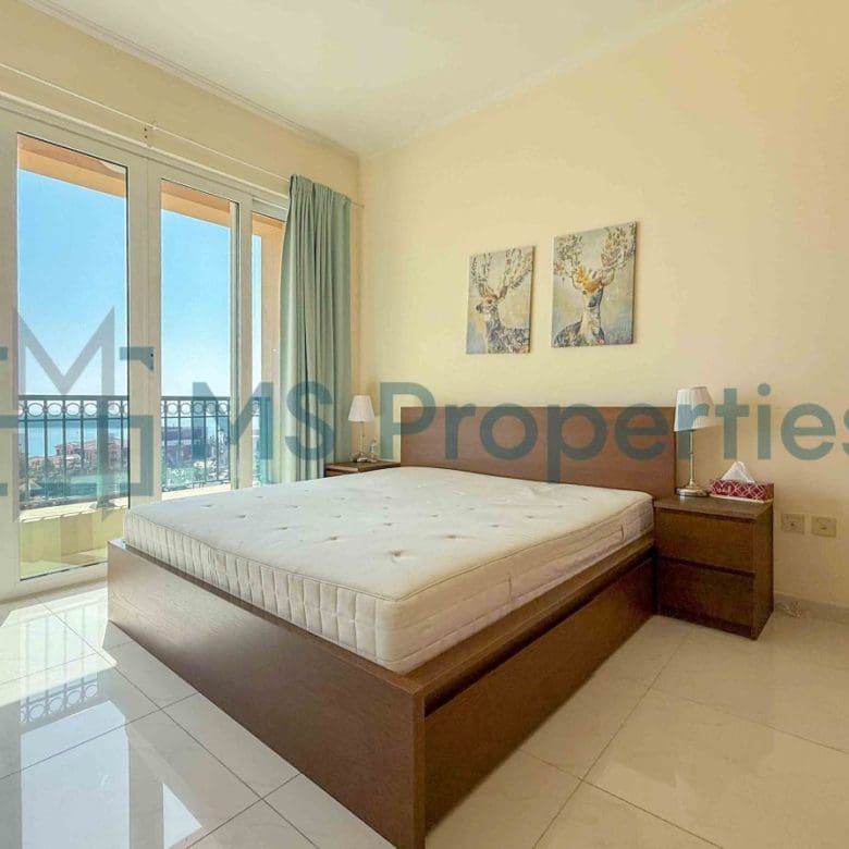 Bright | 2BHK Apartment | Beach Access