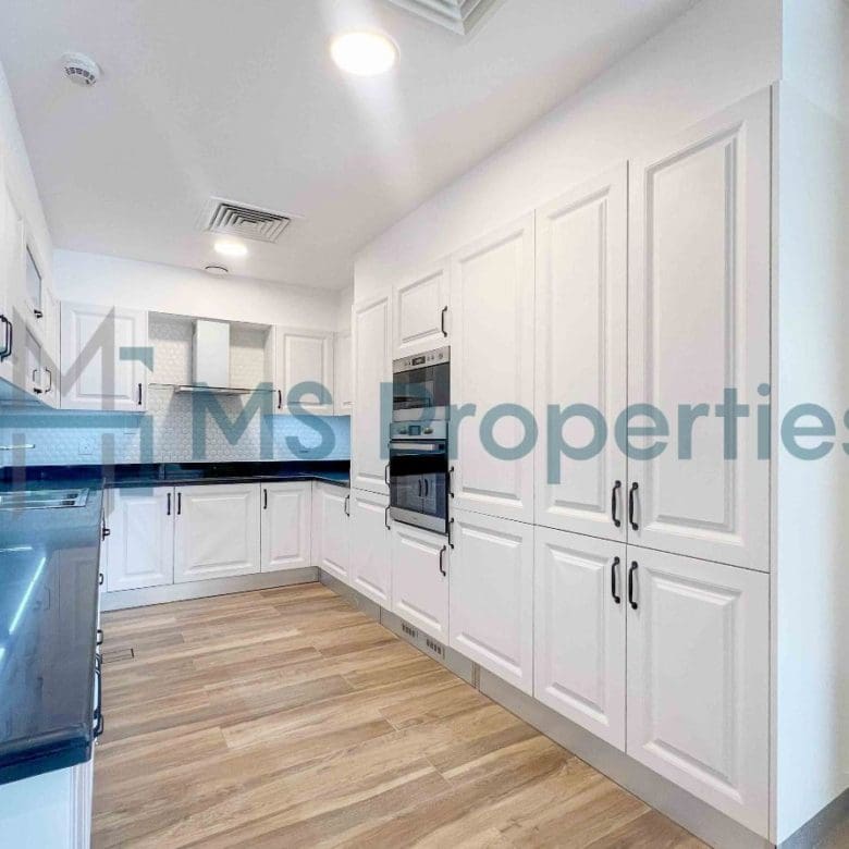 Luxurious | 3BHK Apartment | +Bills Included